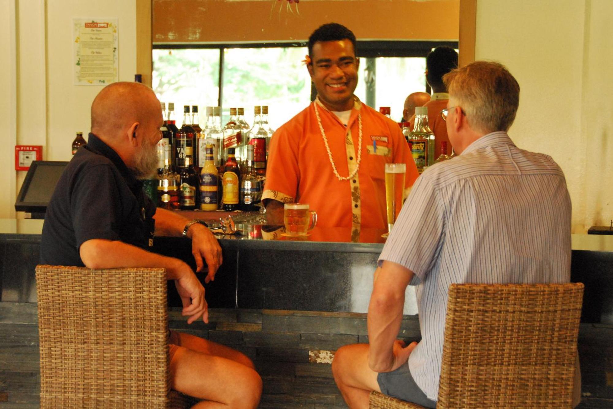 Tanoa Waterfront Hotel Lautoka Buitenkant foto