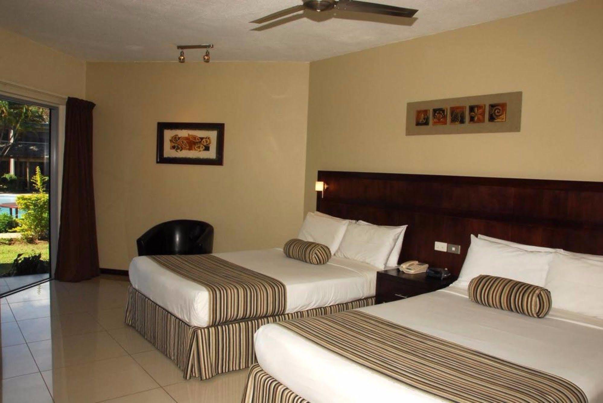 Tanoa Waterfront Hotel Lautoka Buitenkant foto