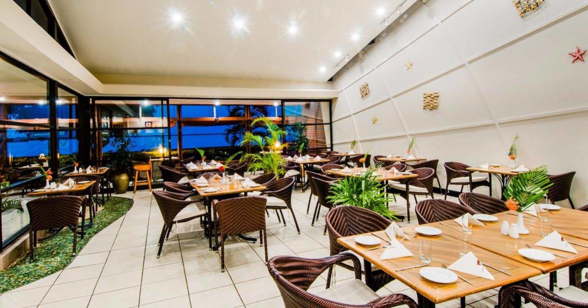 Tanoa Waterfront Hotel Lautoka Buitenkant foto