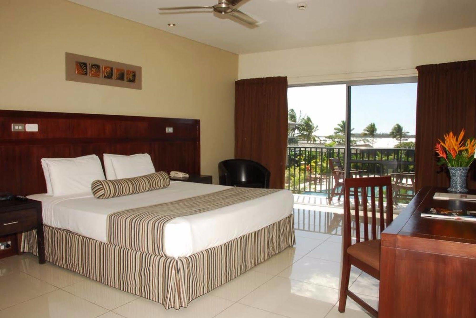 Tanoa Waterfront Hotel Lautoka Buitenkant foto