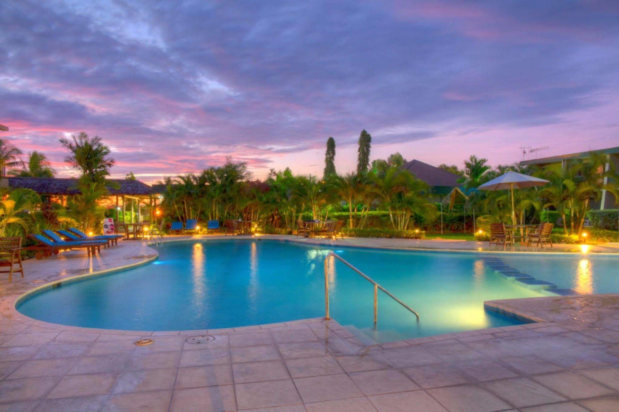 Tanoa Waterfront Hotel Lautoka Buitenkant foto